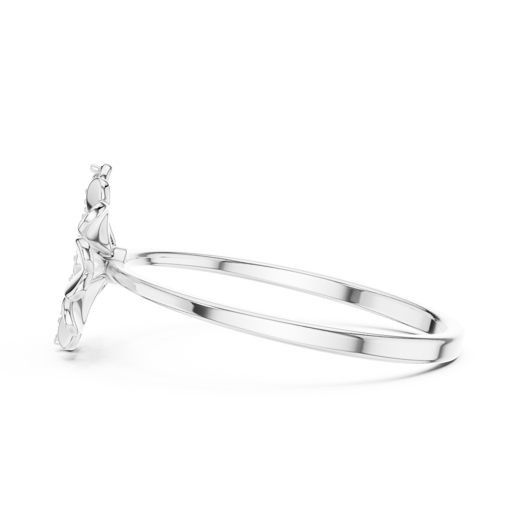 Elegant Flower Design Diamond Ring